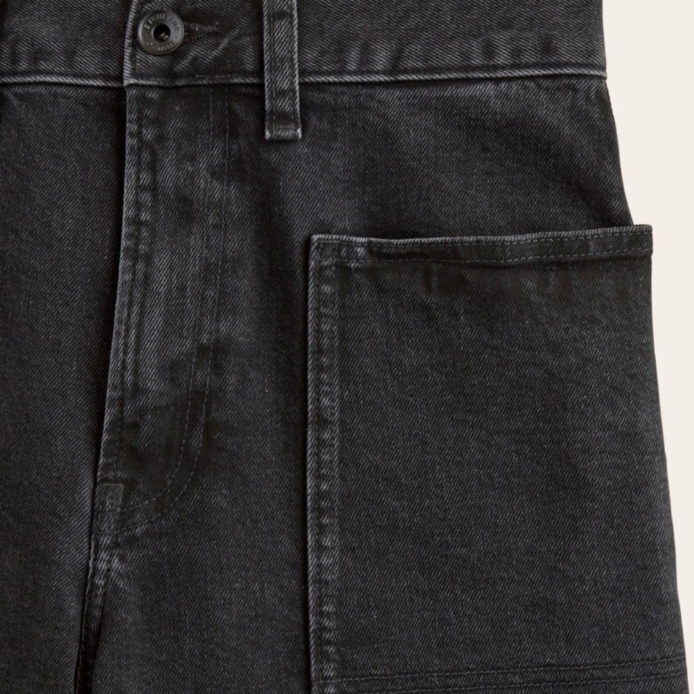 EVERLANE The Way-High Carpenter Jean in Coal - Picture 6 of 7
